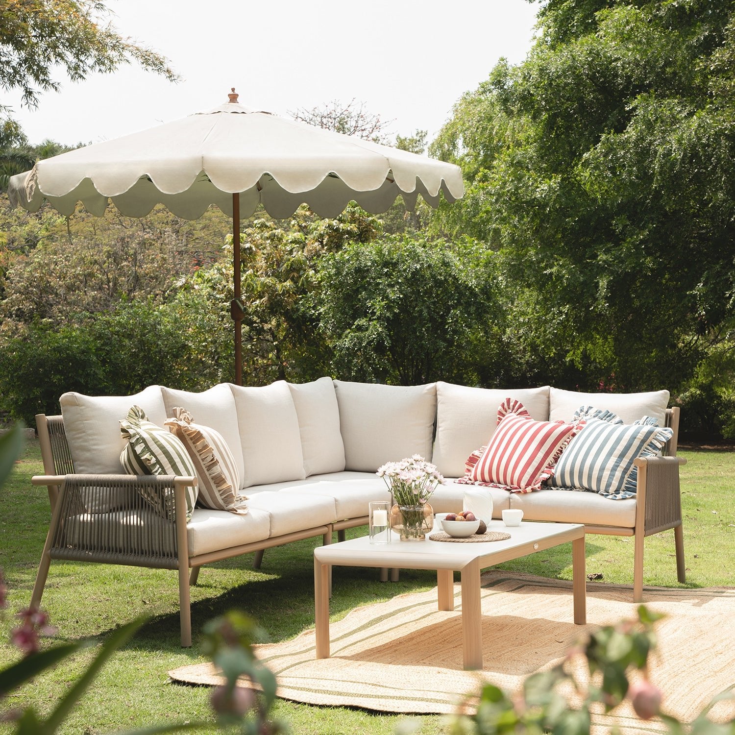 Garden Sofa & Lounge Sets
